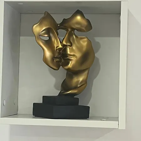 White Stripes House Of Music * 포르투